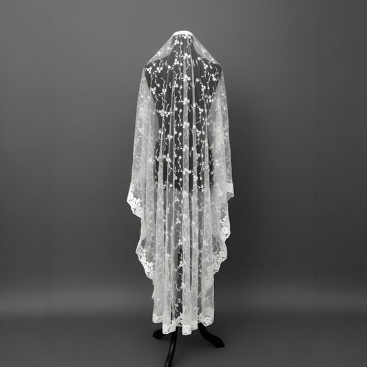 Ethereal Blossom Embroidered Chapel Veil with Scalloped Lace Edge